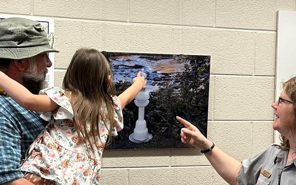 Temporary Exhibit Traces Illinois River’s history Past and Present