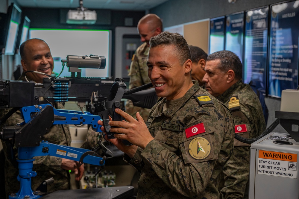 Wyoming Guard hosts Tunisian NCO development exchange to strengthen military partnership