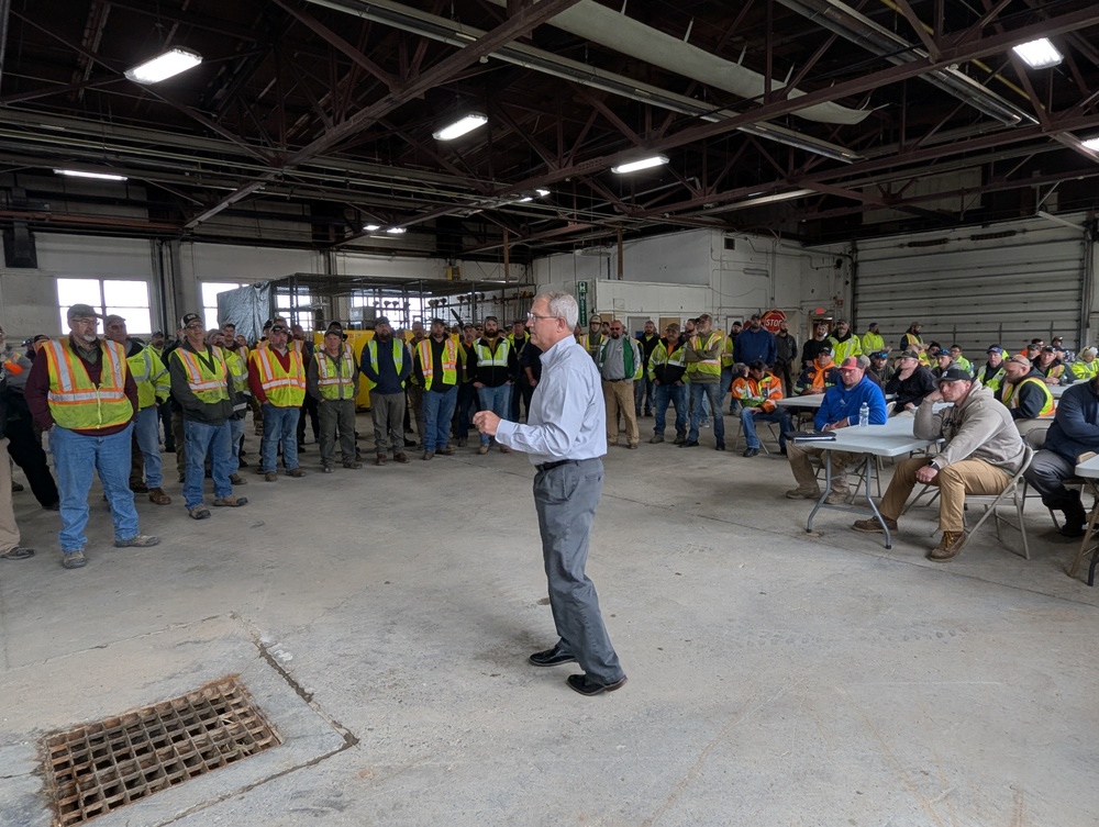 Fort Drum DPW stands down to promote safety awareness