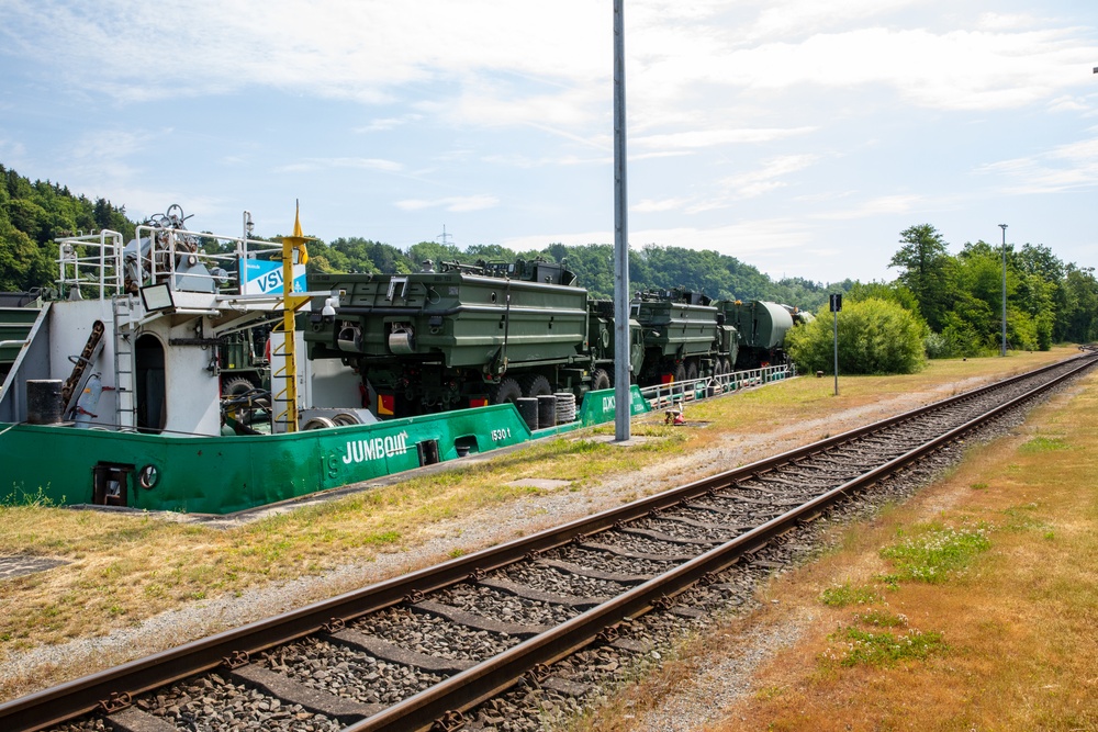 Barge Transport: 7th Engineering Brigade prepares for Saber Guardian 25
