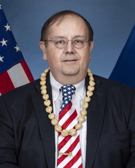 NUWC Division, Keyport Pacific Detachment Director Chuck Minnich honored with Special Act Award