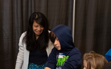 Naval Warfare Center employees explore marine mammal adaptations with students at Kitsap Water Festival