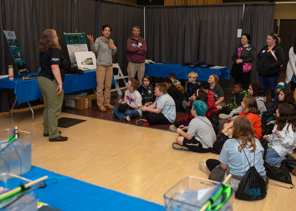 Naval Warfare Center employees explore marine mammal adaptations with students at Kitsap Water Festival