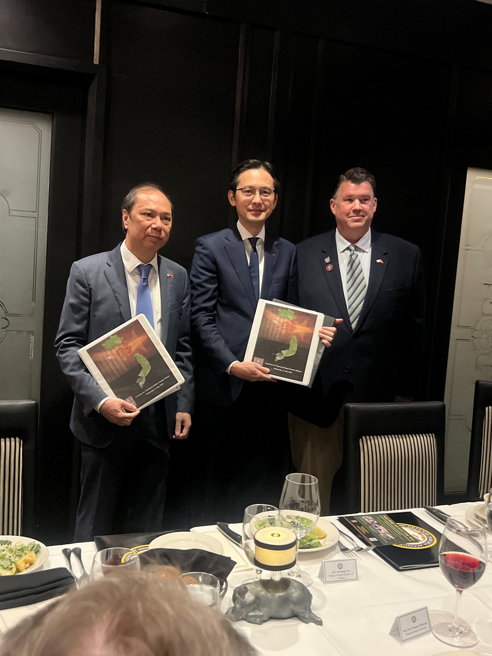 Defense POW/MIA Accounting Agency Hosts Luncheon with Vietnamese Delegation