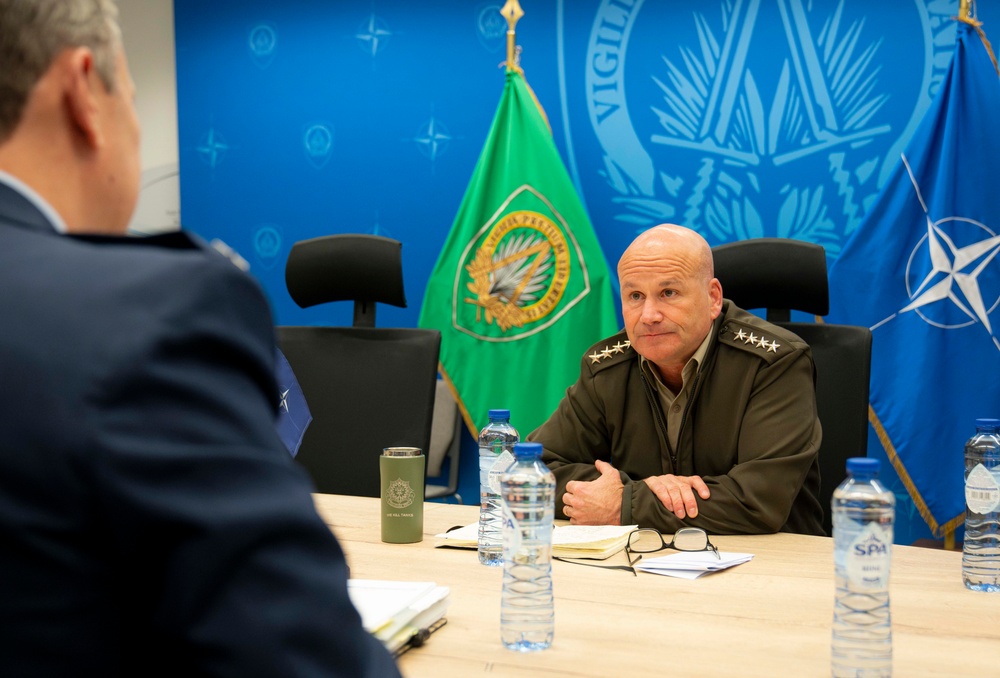 CJCS Meets with SACEUR