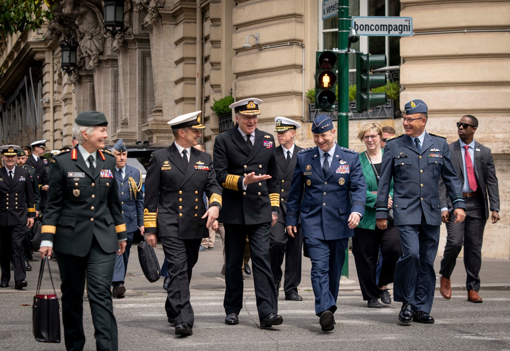 CJCS Meets with CHODs