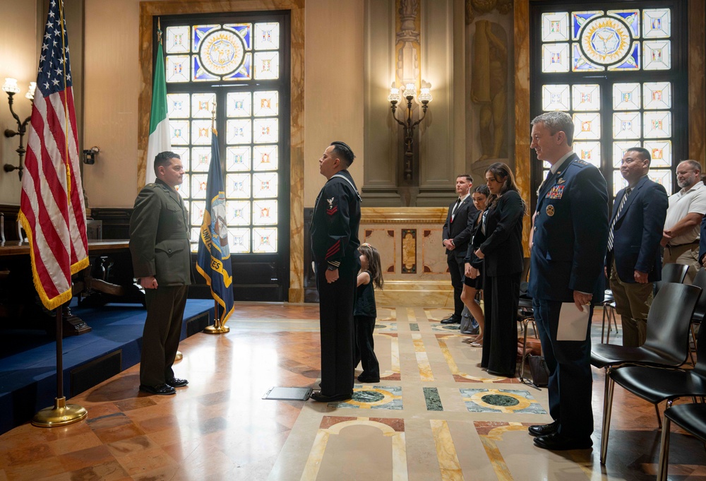 CJCS Participates in Re-Enlistment