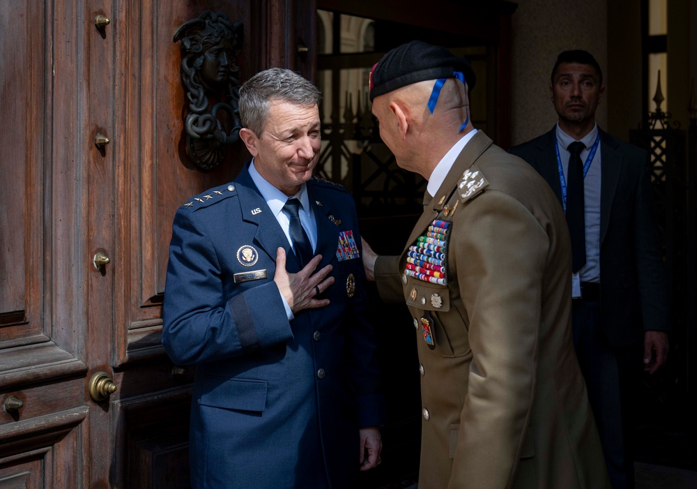 CJCS Participates in CHODs Meeting