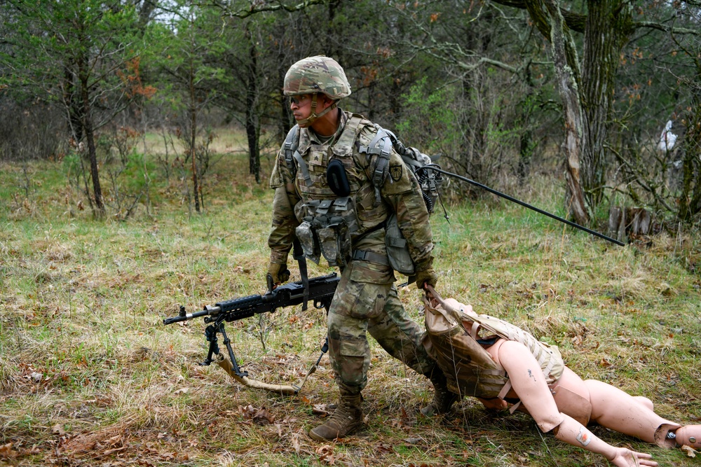 Minnesota Soldiers compete at Region IV Best Warrior Competition