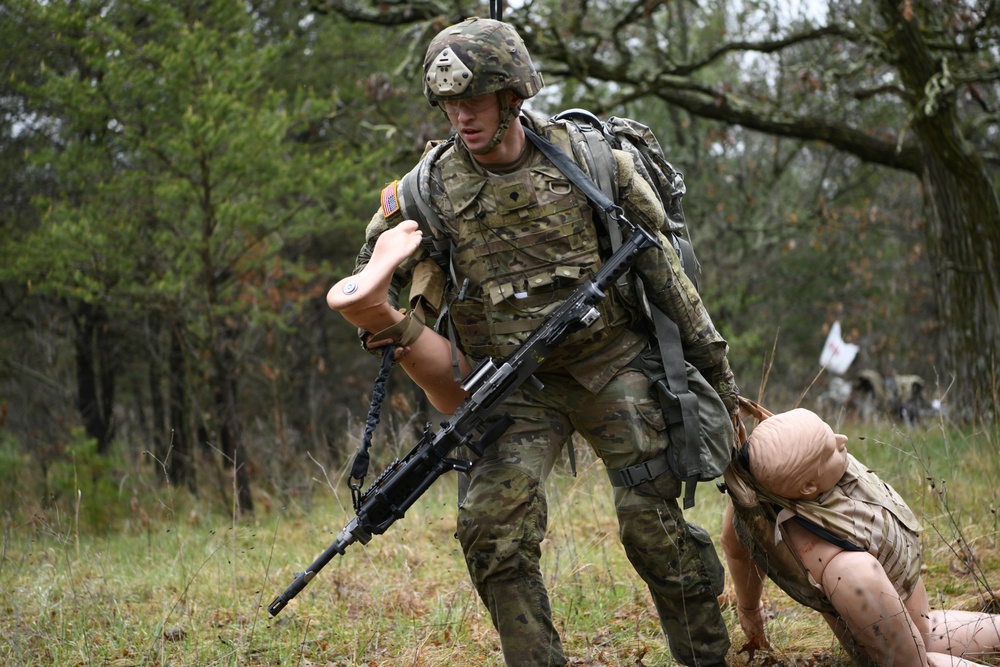 Minnesota Soldiers compete at Region IV Best Warrior Competition