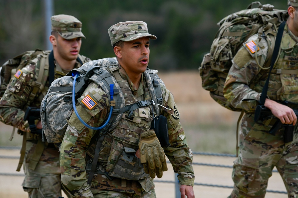 Minnesota Soldiers compete at Region IV Best Warrior Competition