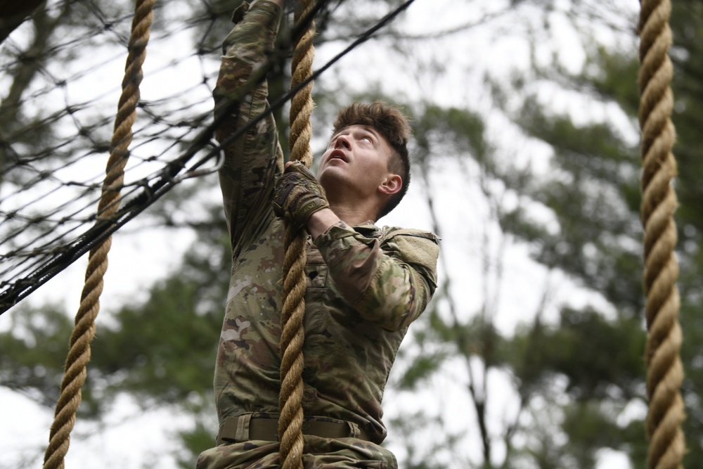 Minnesota Soldiers compete at Region IV Best Warrior Competition