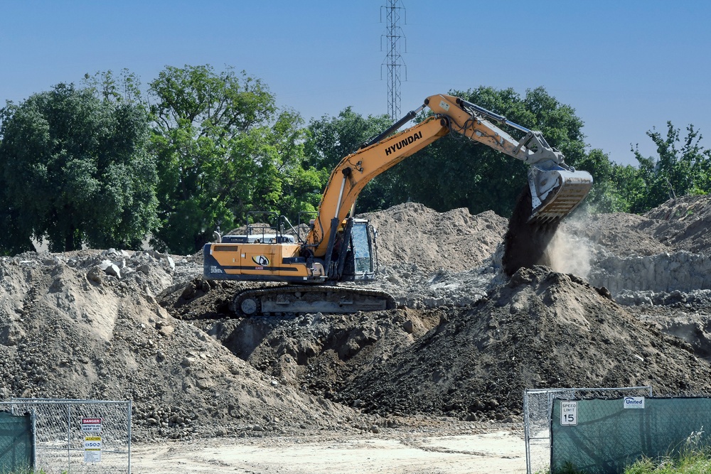 Natomas Basin Levee Work