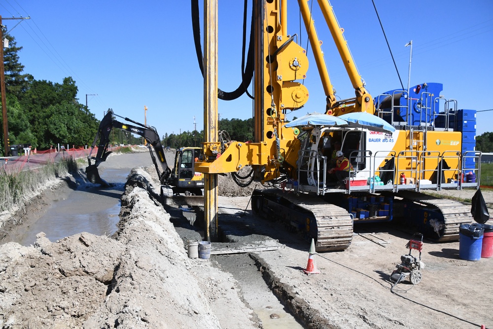 Natomas Basin Levee Work