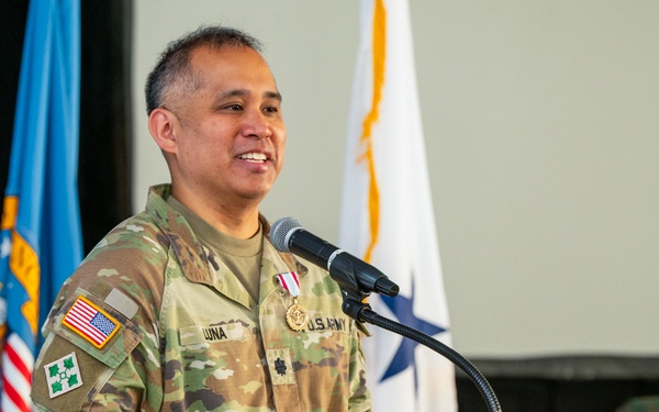 Thomas assumes command at DLA Distribution Tobyhanna