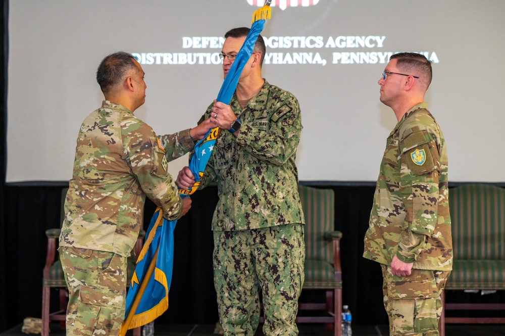 Thomas assumes command at DLA Distribution Tobyhanna