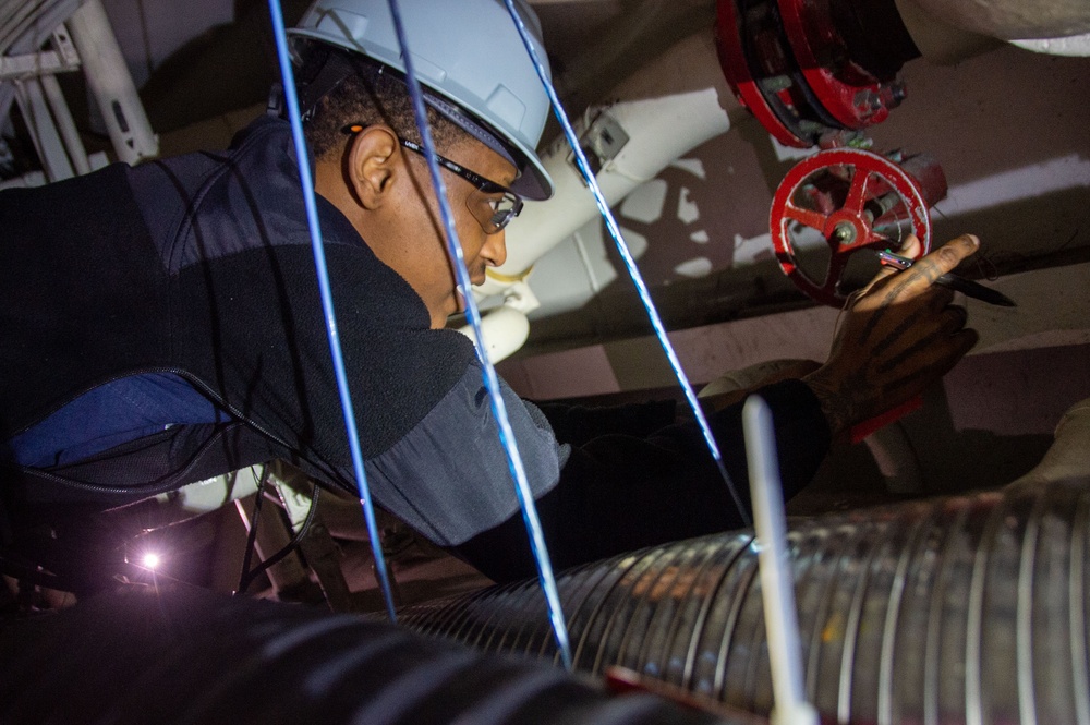 USS Ronald Reagan (CVN 76) Sailors conduct Damage Control Equipment Inspection