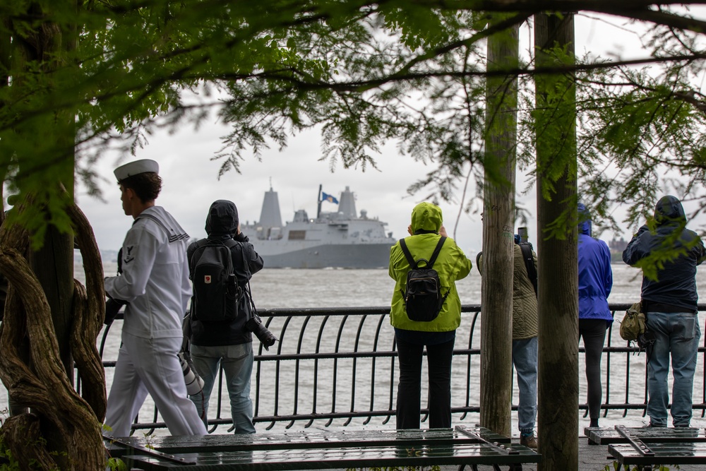 Fleet Week New York 2025 Parade of Ships