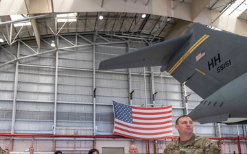 624th RSG Honorary Commander Tours 15th Maintenance Squadron