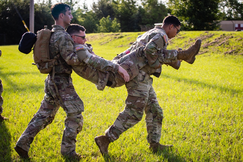 20th Engineer Brigade Medics Face Off in Grueling Castle Week Competition