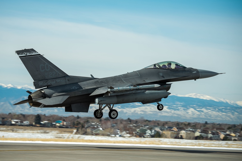 U.S. Air Force Col. Jeremiah “Weed” Tucker fini flight