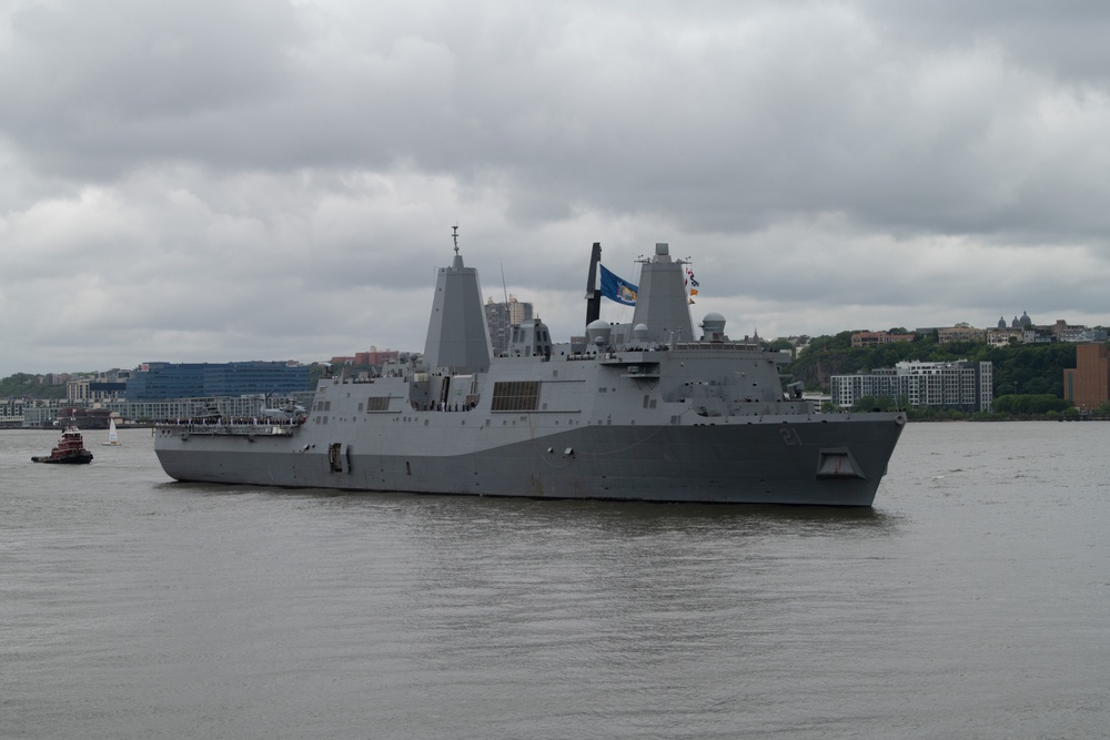 FWNY25; Parade of Ships ports for New York Fleet Week