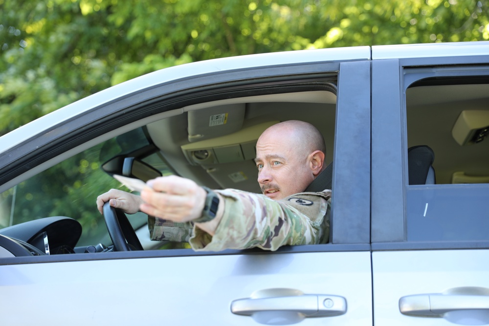301st HHD finishes their annual training with training on hasty checkpoints