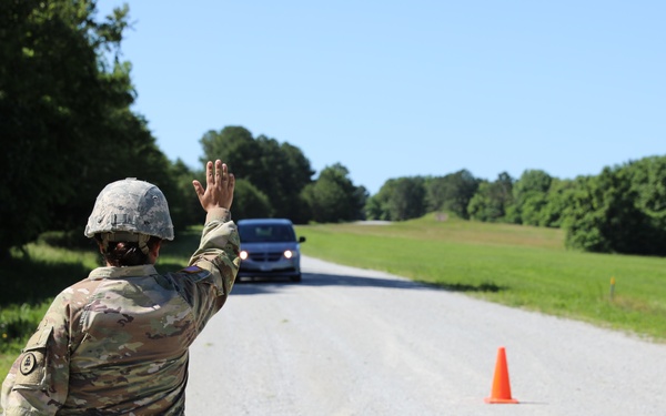 301st HHD finishes their annual training with training on hasty checkpoints