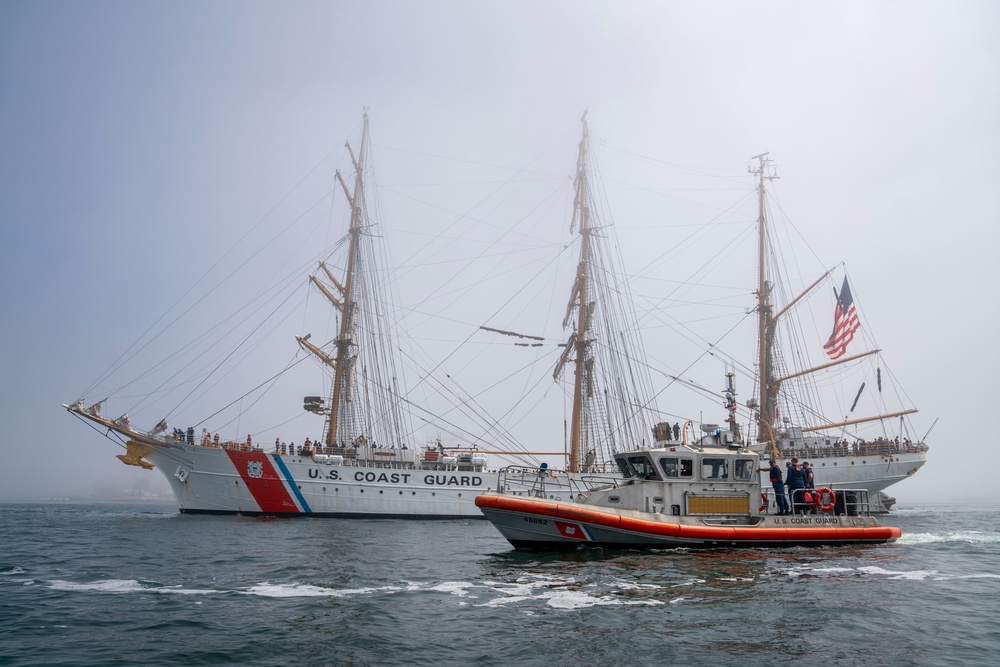 USCGC Eagle arrives in Los Angeles for LA Fleet Week