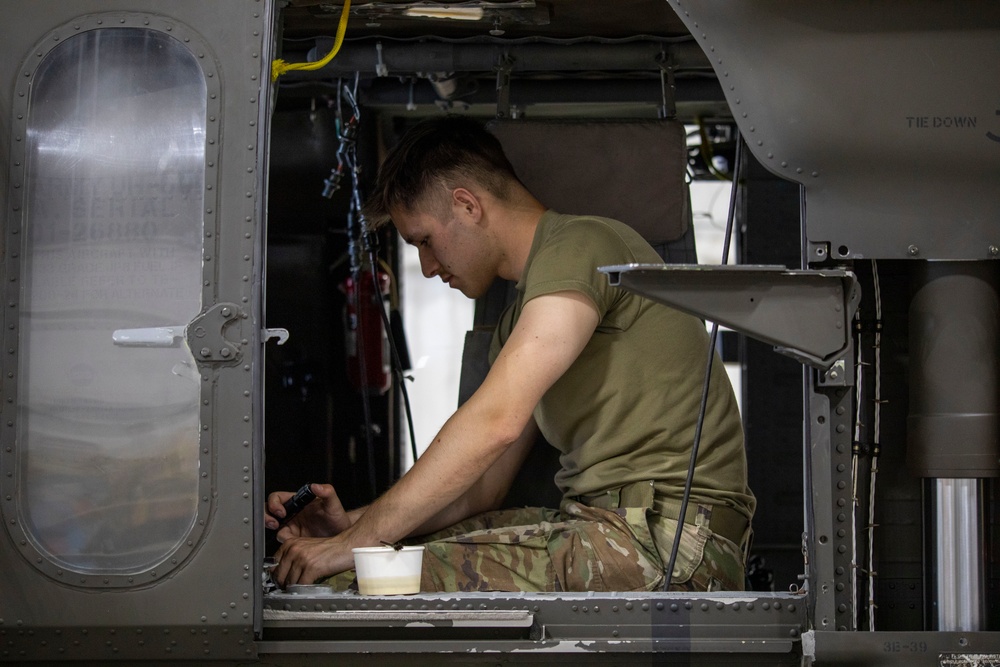 3rd Battalion, 238th Aviation Regiment maintenance
