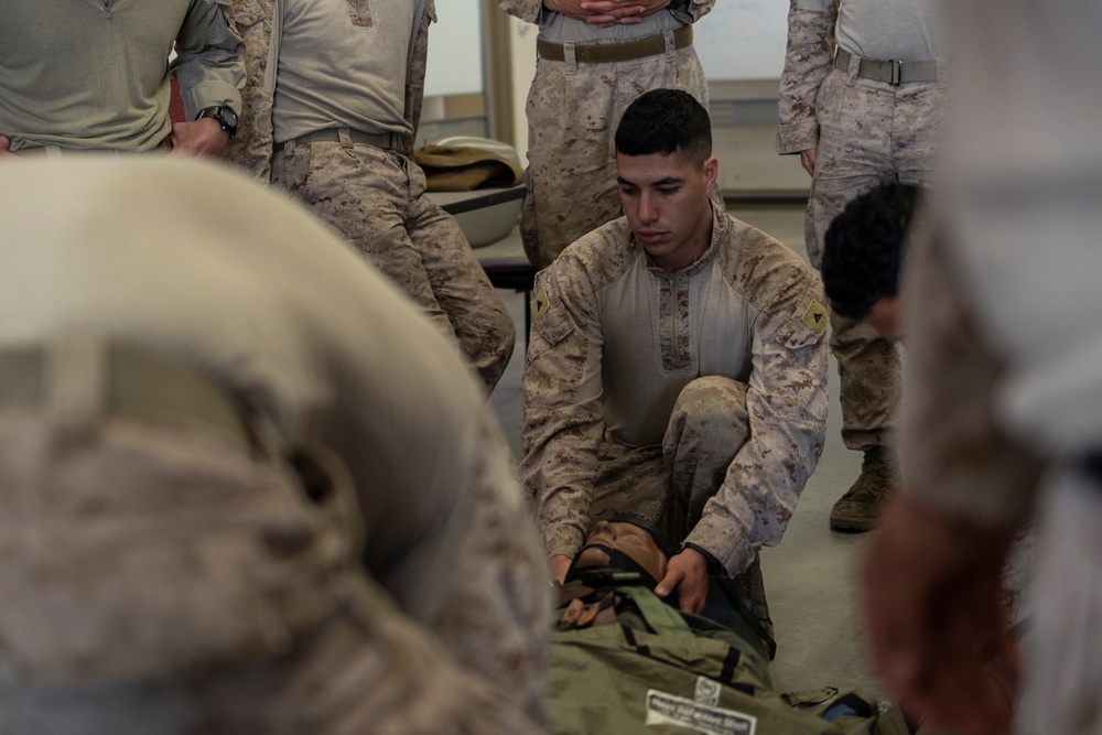 V31 Marines execute EOTG TRAP course