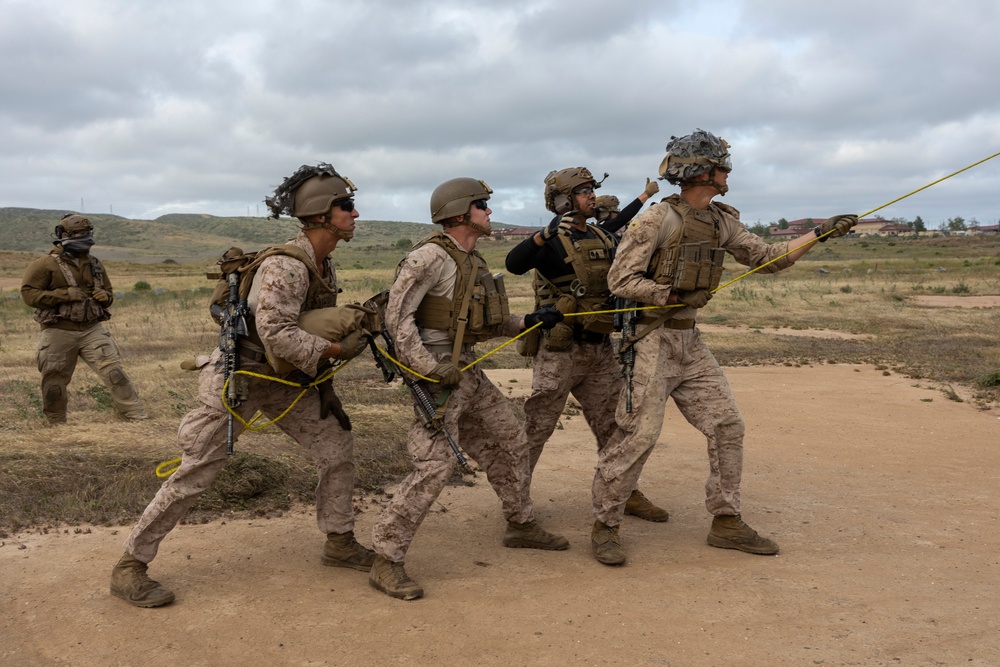 V31 Marines execute EOTG TRAP course