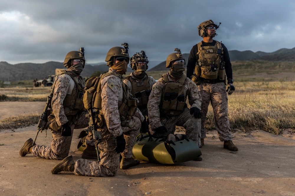 V31 Marines execute EOTG TRAP course