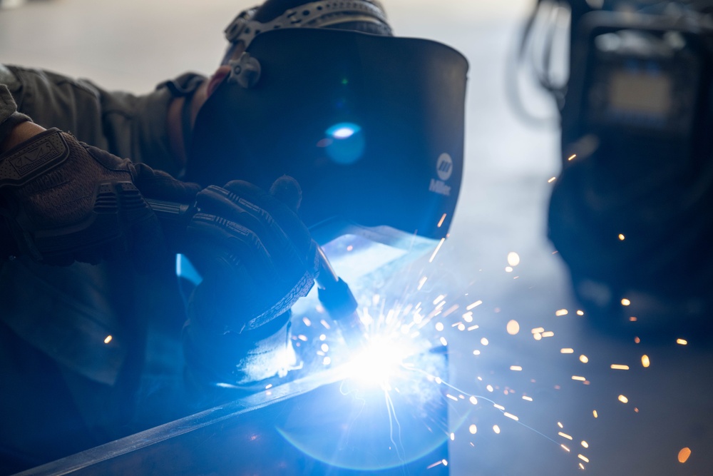 15th Maintenance Squadron metals technology highlight