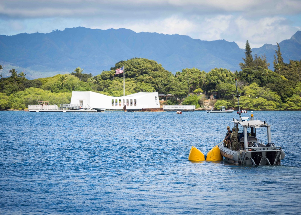 MDSU-1 divers install buoys and anchors around USS Arizona Memorial