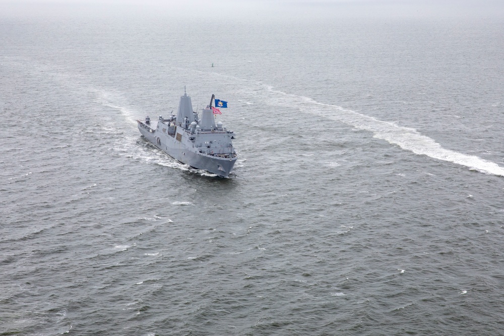 USS New York arrives to Fleet Week New York 2025