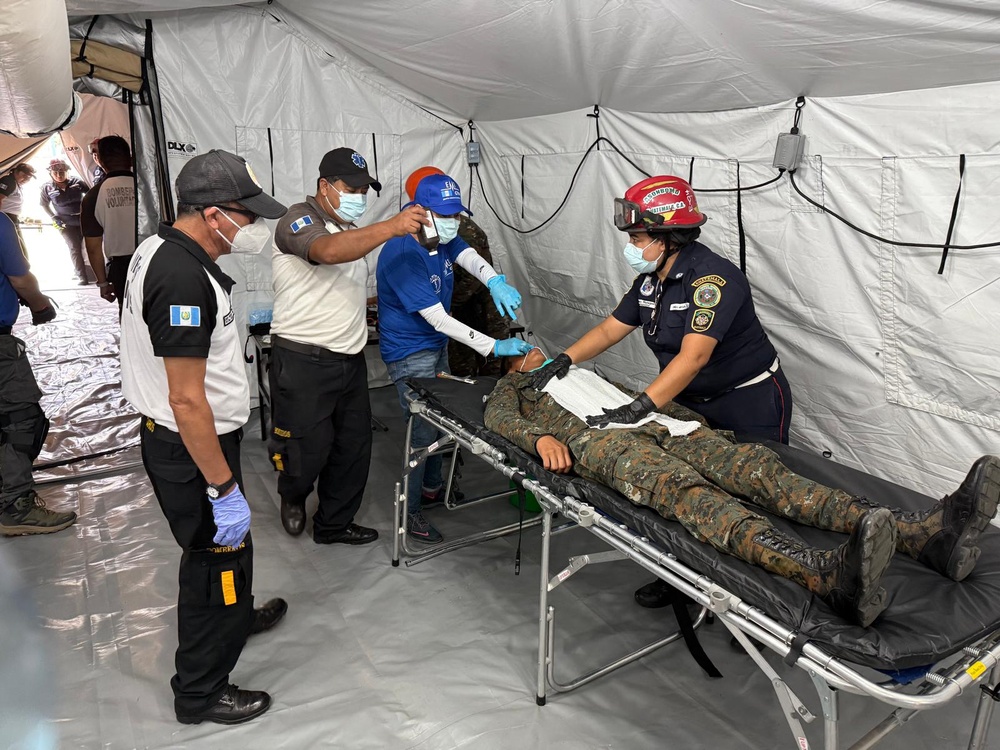 Members train on humanitarian and disaster relief procedures during CENTAM Guardian 25