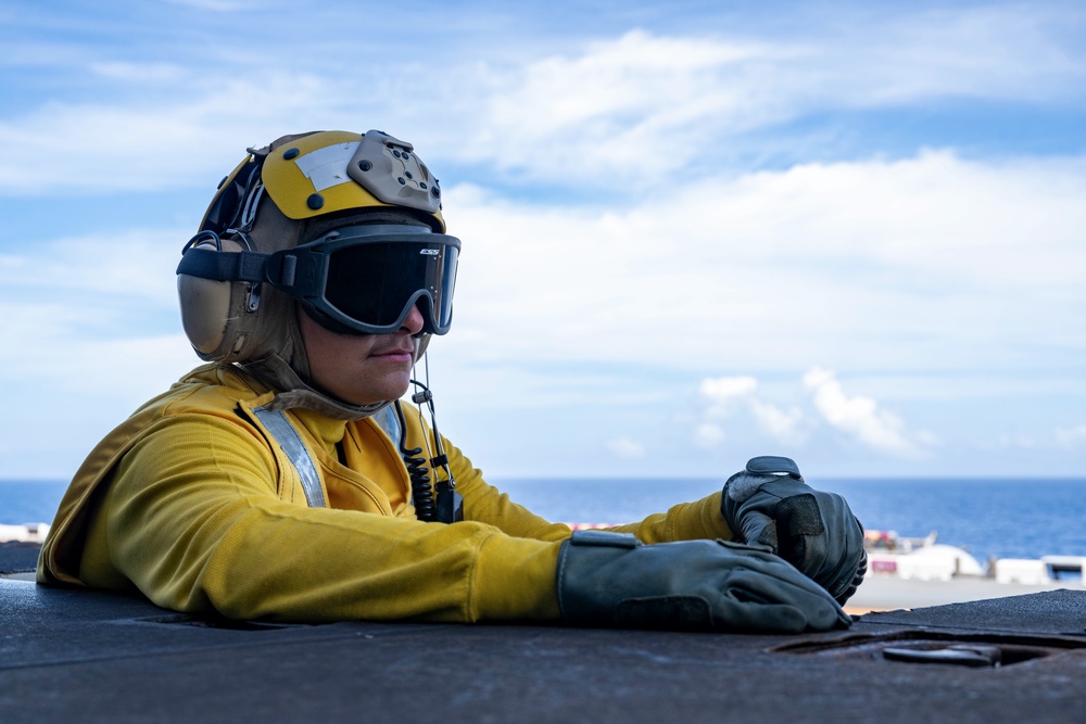 USS America (LHA 6) Conducts Flight Operations