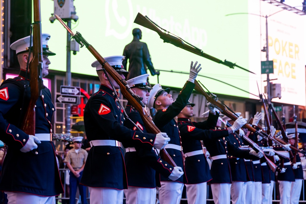 Fleet Week New York 2025: Silent Drill Platoon