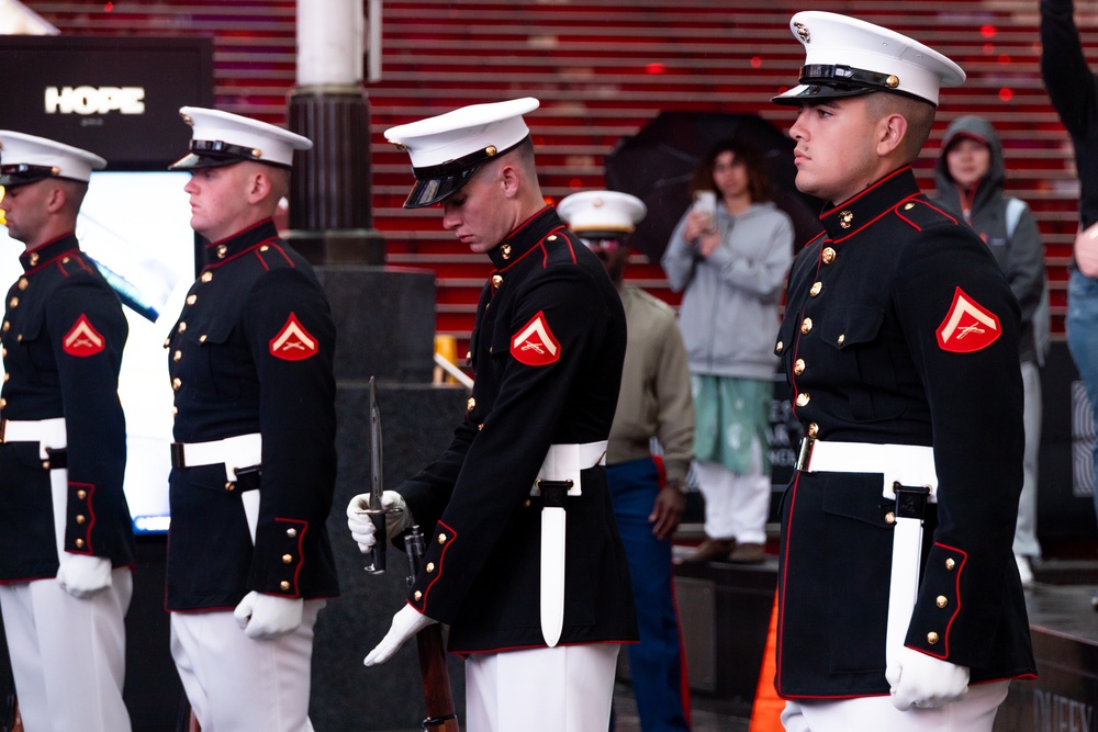 Fleet Week New York 2025: Silent Drill Platoon