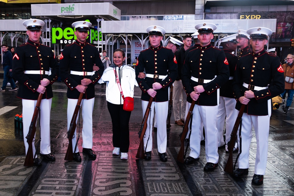 Fleet Week New York 2025: Silent Drill Platoon