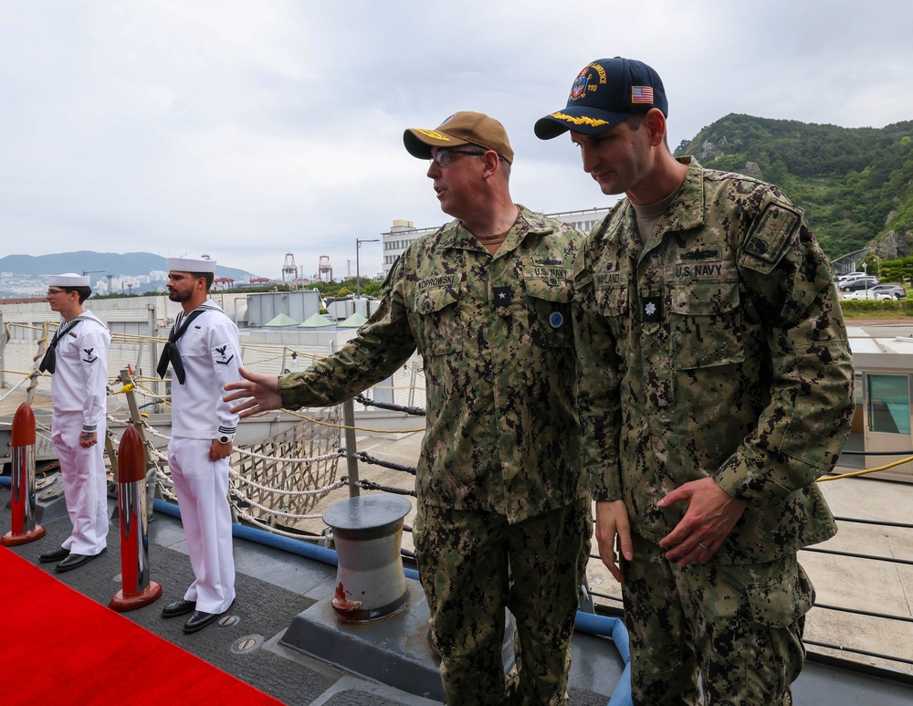 Commander U.S. Naval Forces Korea (CNFK) Rear Adm. Neil Koprowski visits the Arleigh Burke-class guided-missile destroyer USS William P. Lawrence (DDG 110)