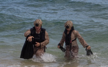 31st MEU | Helocast