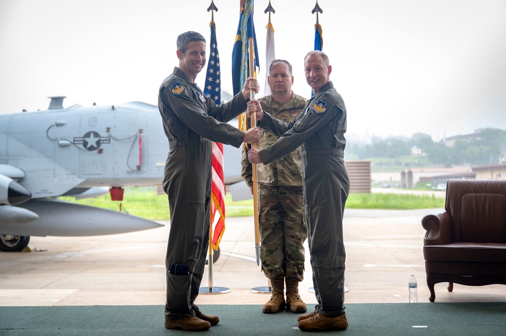 Col. Kurt Distelzweig assumes command of 51st Operations Group