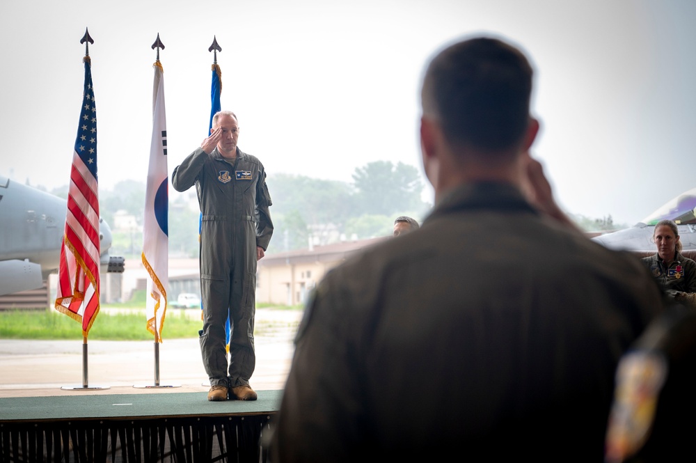 Col. Kurt Distelzweig assumes command of 51st Operations Group