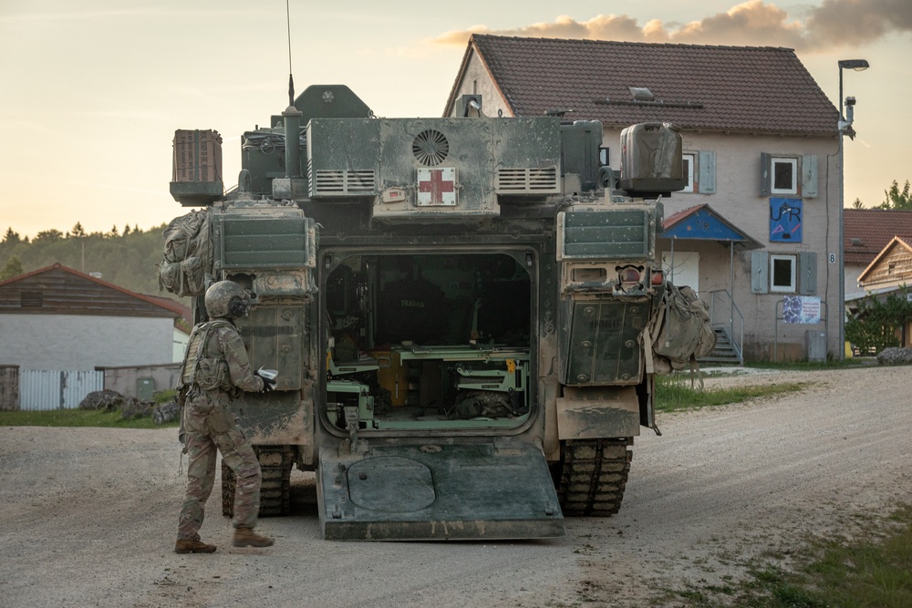 2-7th Infantry Regiment Conducts Point-to-Point Blood Transfusion During Combined Resolve 25-2