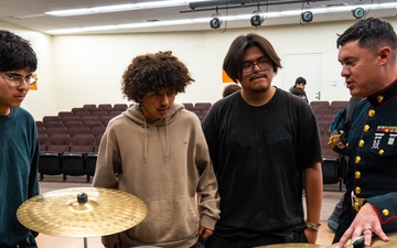 LAFW 25: 3rd MAW Band Visits Savanna High School