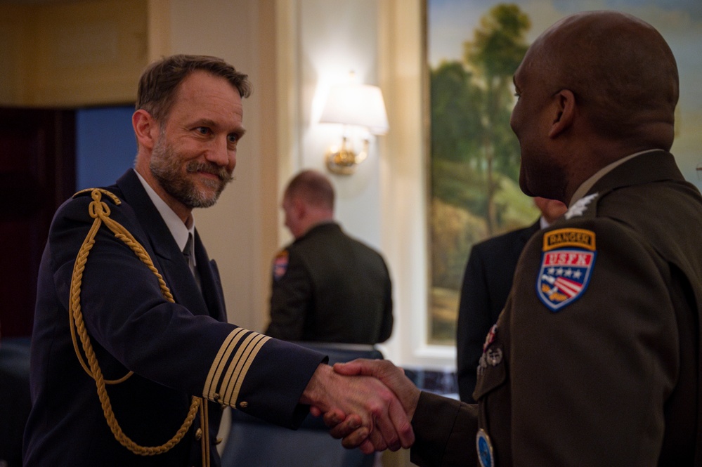 UNC, CFC, USFK CC visits Japan for UNC-Rear Ambassador Day event
