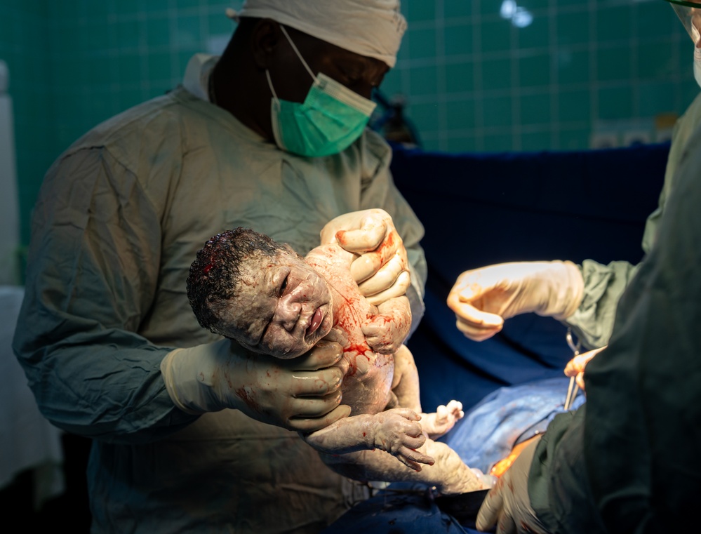 US, Ghana obstetricians perform a cesarean section during African Lion 2025
