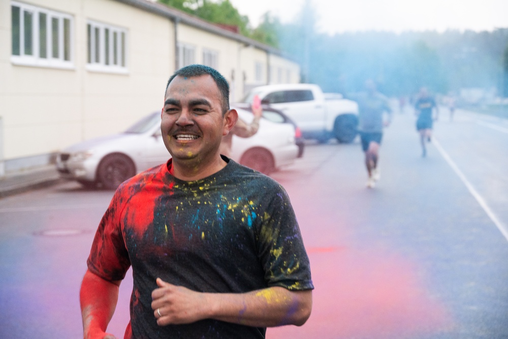 2CR Dragoon Week 2025: Family Color Run